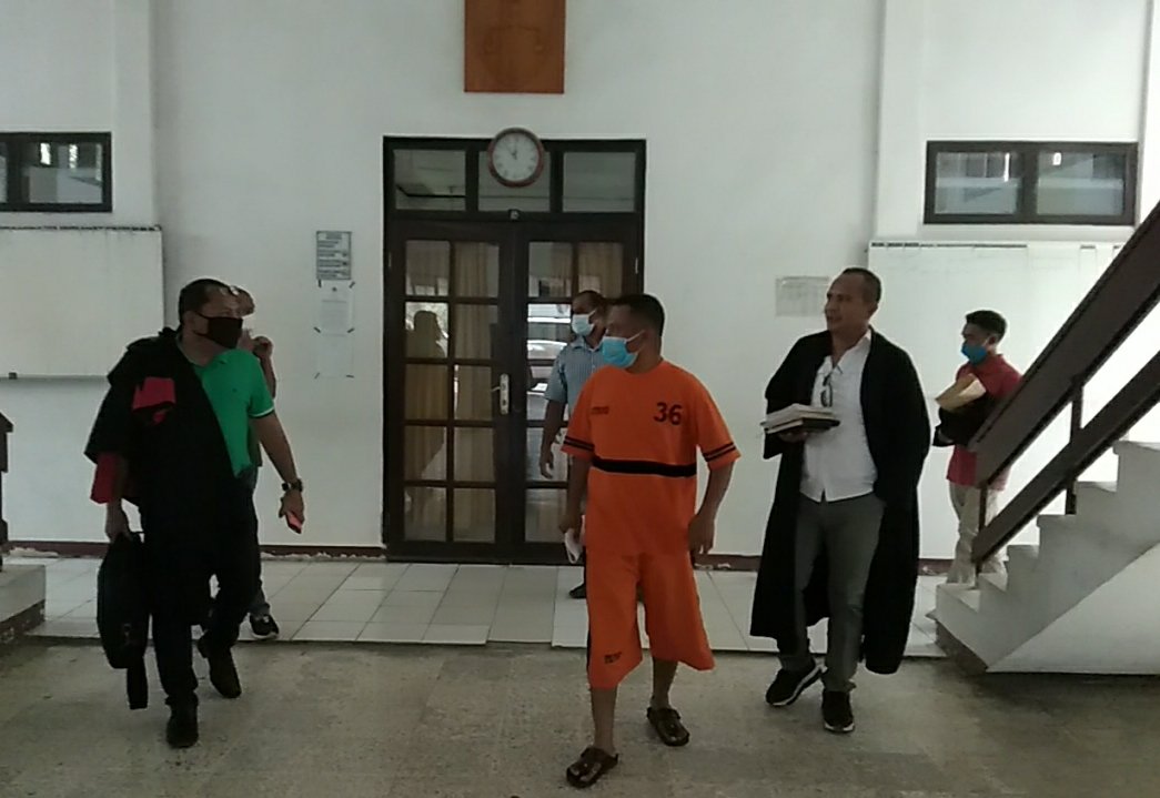 Viola Segredu Justisa, AC Hatan Iha Tribunal