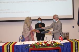 TL-ADB no Japaun Asina ona Akórdu Konjunta ba Finansiamentu Projetu Konstrusaun Aeroportu Comoro