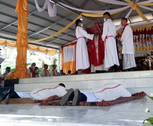 Partisipa Ordenasaun Iha Liquica, Xanana Gusmao Dejafia Padre Levinson ho Joanico Atu Sai Exemplar