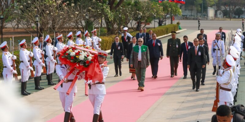 Laos Kongratula TL Sai Membro Permanente OMK