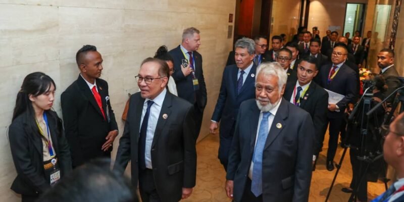 PM Xanana Agradese Malázia Ne’ebe Oferese Millaun $ 3 bá Formasaun Diplomata Timor-oan