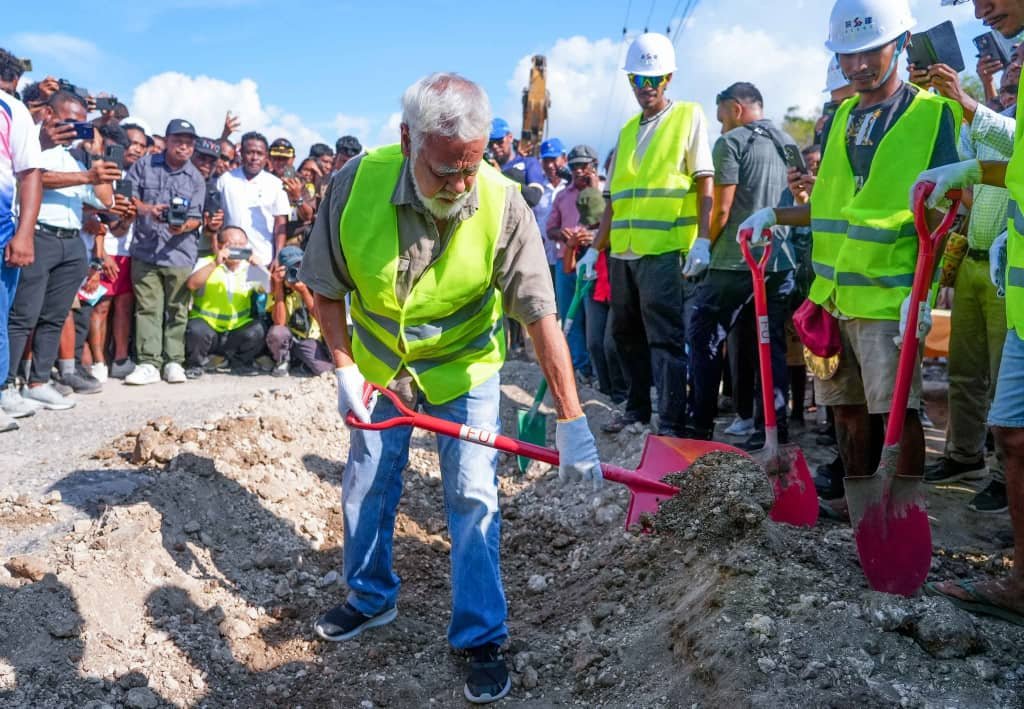 PM Xanana Hatuur Fatuk Da-Huluk Bá Projetu Rehabilitasaun Estarada Lautém Bá Com